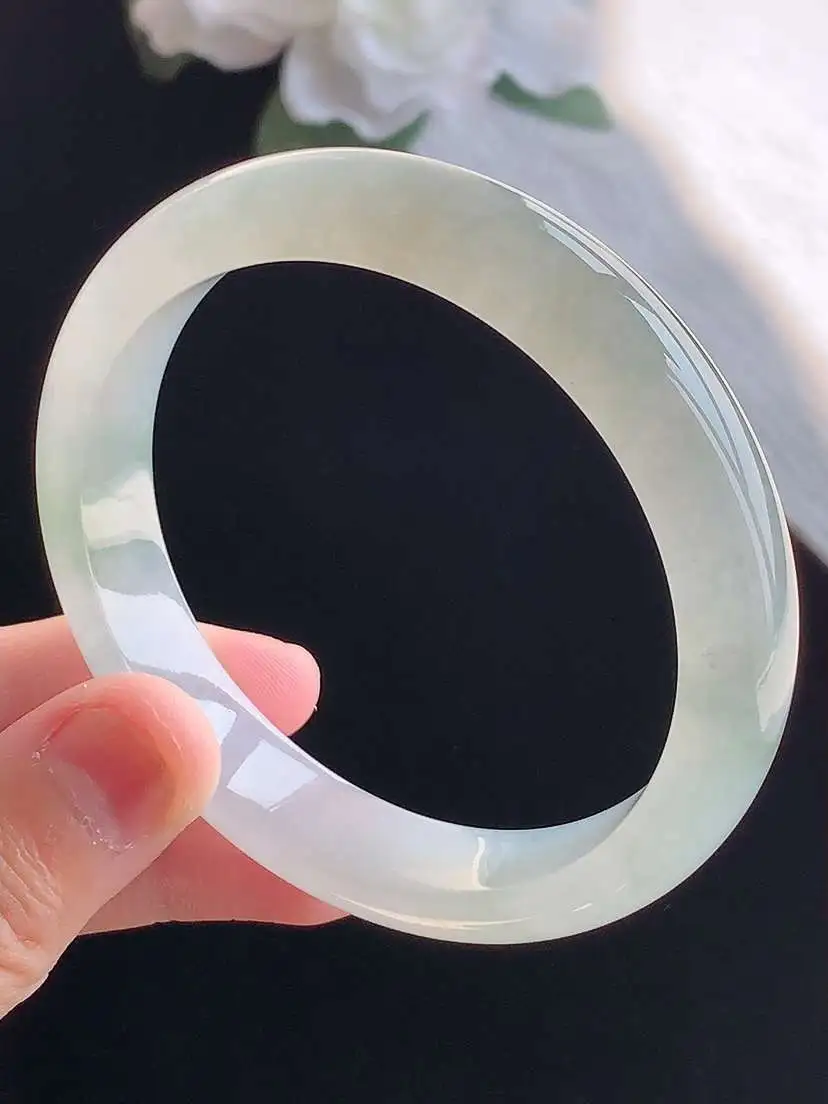 a货翡翠老坑冰种晴水正装正圈手镯56-57圈口  尺寸56.3×12×7.3mm 重量49.44g 