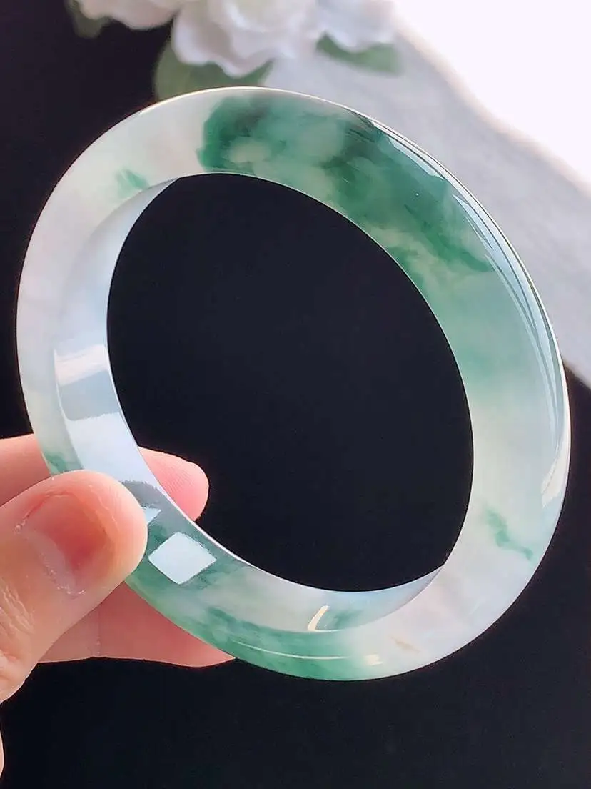 a货翡翠老坑冰种飘花正装正圈手镯57-58圈口  尺寸57.8×12.2×8.5mm 重量61.95g 1018M
