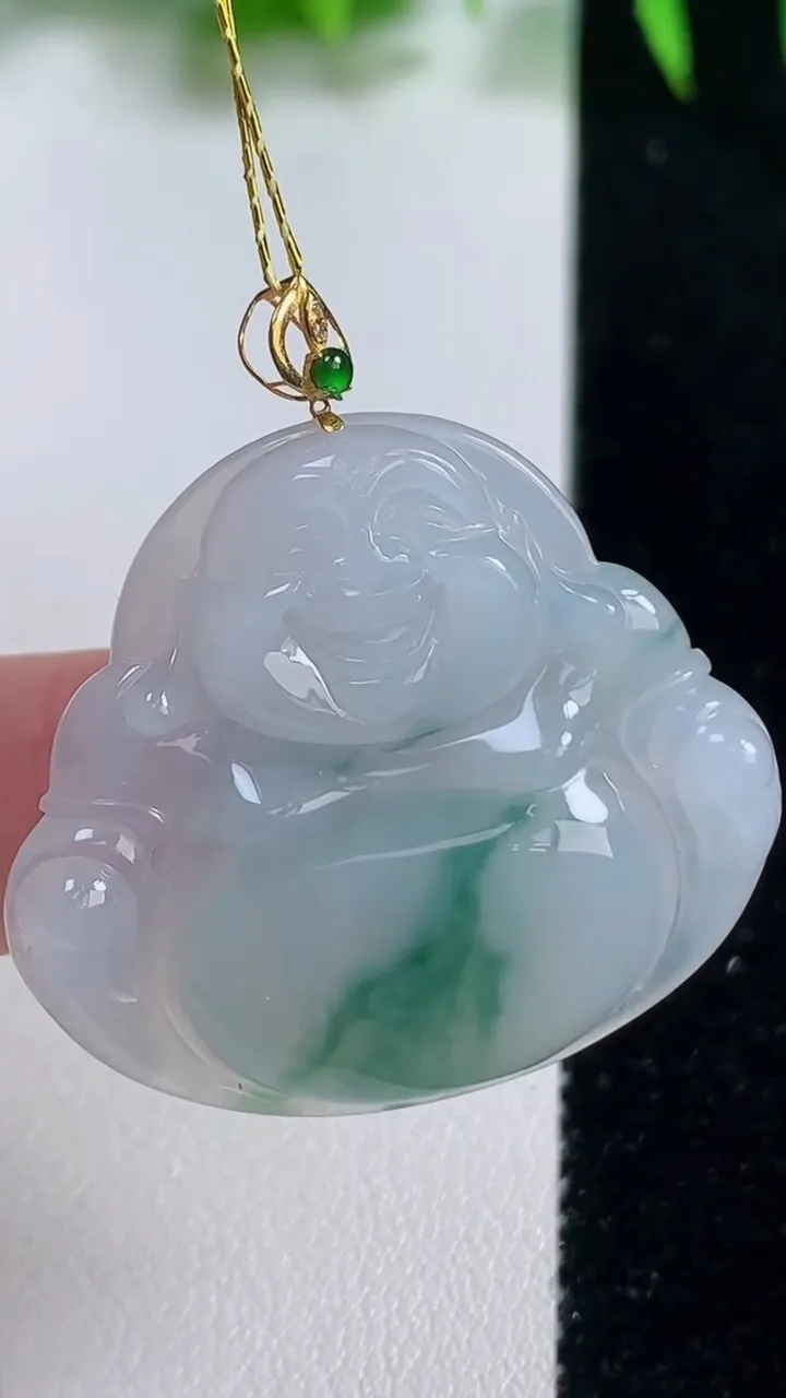 天然A货翡翠种飘花佛公吊坠，尺寸30-34.6-6，重量:9.20g
10月19日