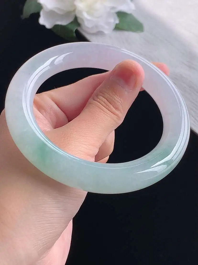 a货翡翠老坑冰种紫底飘花胖圆条手镯60-61大圈口  尺寸60.2×12.2mm 重量89.03g 1019