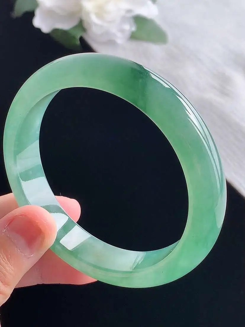 a货翡翠老坑冰种飘花正装正圈手镯57-58圈口 尺寸57.2×12.3×8mm 重量56.76g 1019