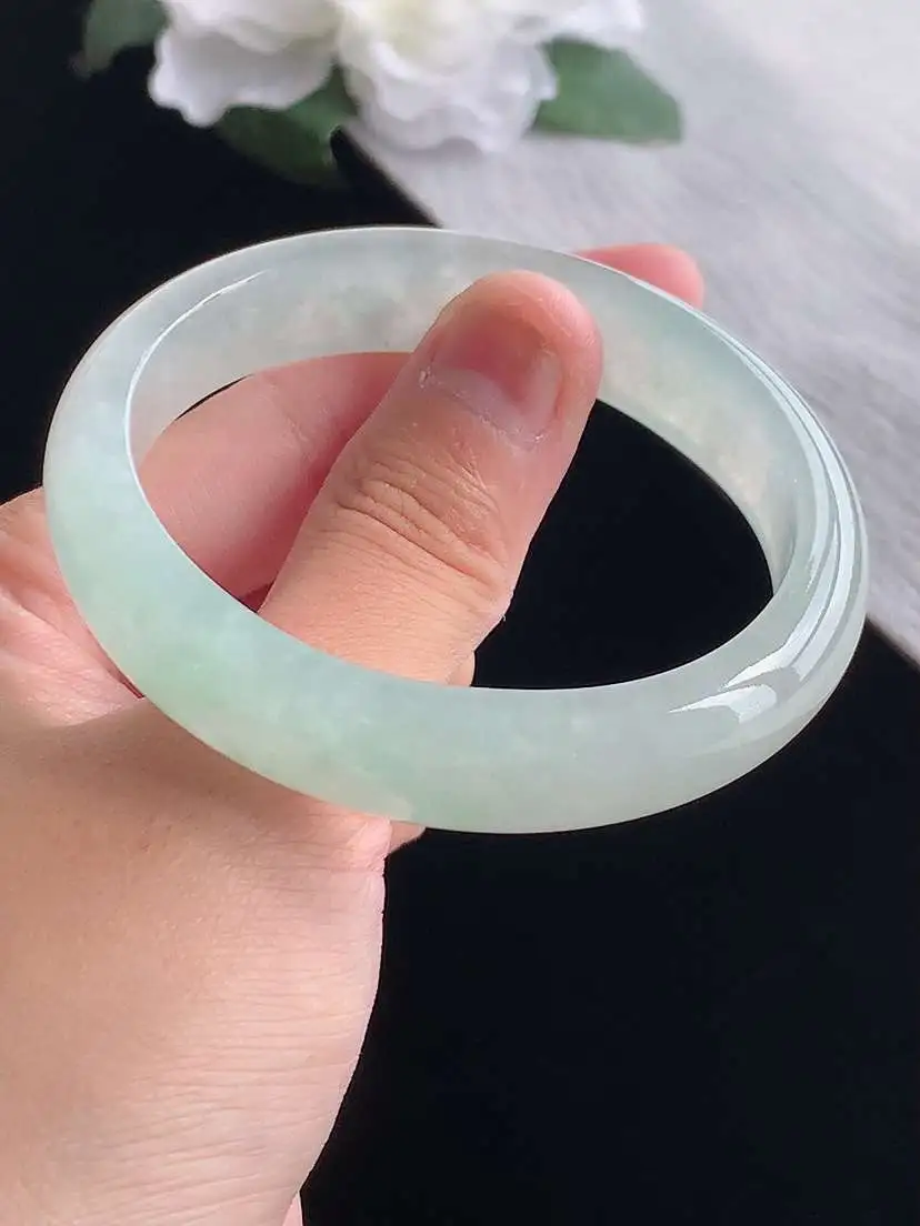 a货翡翠老坑冰种晴水贵妃手镯54-55圈口 尺寸54.5×48.8×12×7mm 重量44.13g 1019