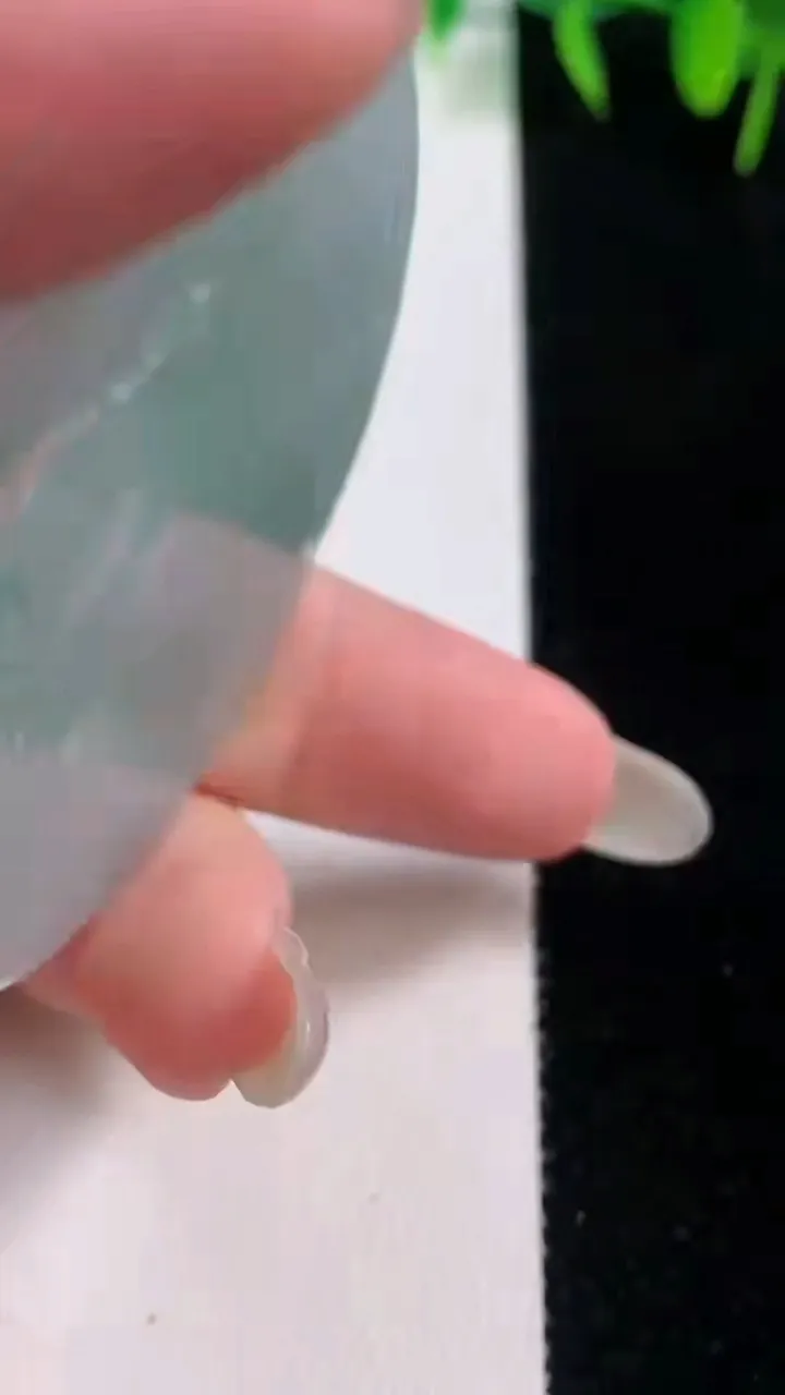 天然A货翡翠普贤菩萨吊坠，尺寸53.5-5.5，重量:32.13g
10月20日