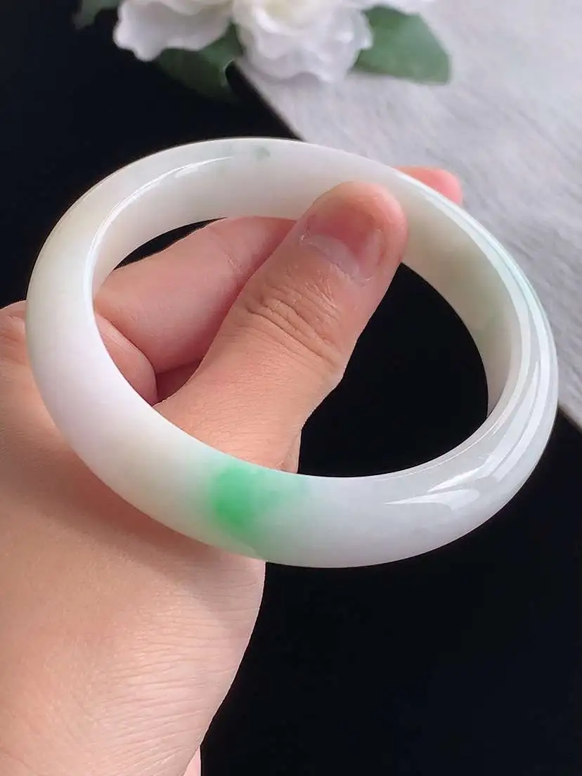 a货翡翠老坑冰种飘绿正装正圈手镯57-58圈口  尺寸57.8×12.5×8.5mm 重量61.32g 1019