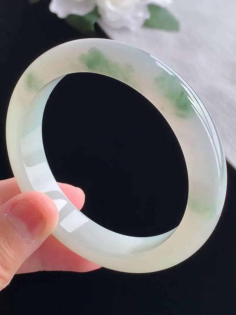 a货翡翠老坑冰种飘花正装正圈手镯56-57圈口  尺寸56.2×12×8mm 重量55.70g 10