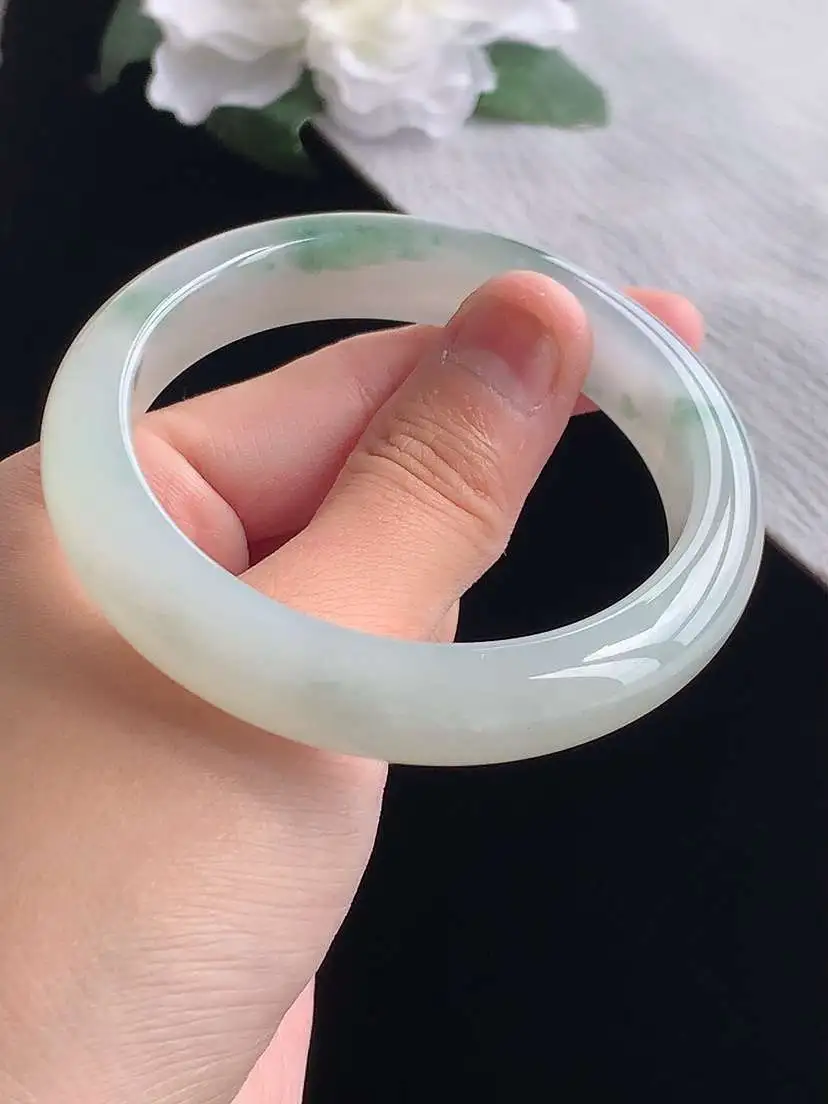 a货翡翠老坑冰种飘花正装正圈手镯56-57圈口  尺寸56.2×12×8mm 重量55.70g 1019