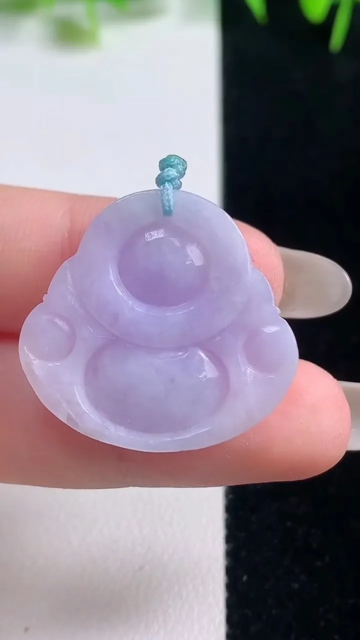 天然A货翡翠紫罗兰佛公吊坠，尺寸25.6-27.2-5，重量:5.33g
10月20日
