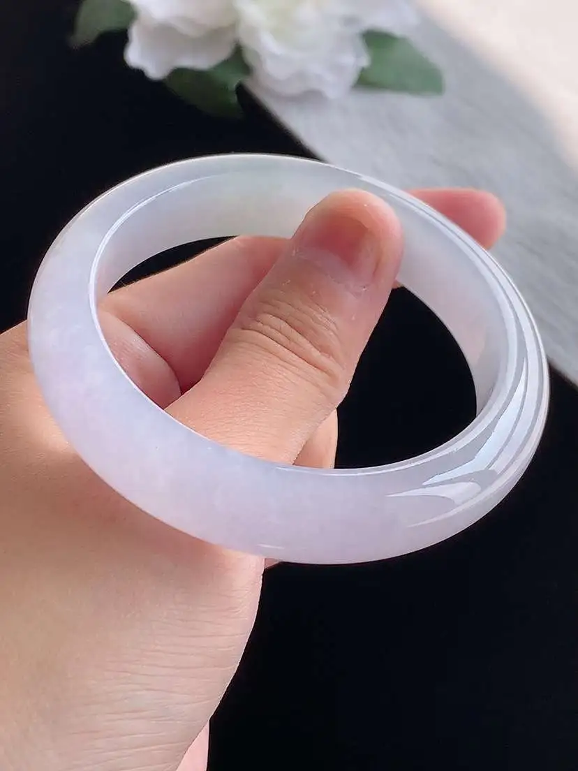 a货翡翠老坑冰种淡紫罗兰正装正圈手镯54-55圈口  尺寸54×12.4×8.3mm 重量57.32g 1019