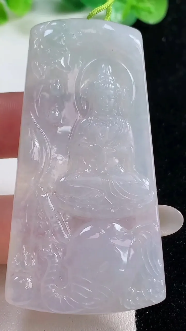 天然A货翡翠普贤菩萨吊坠，尺寸66.8-33.8-5，重量:26.77g
10月21日