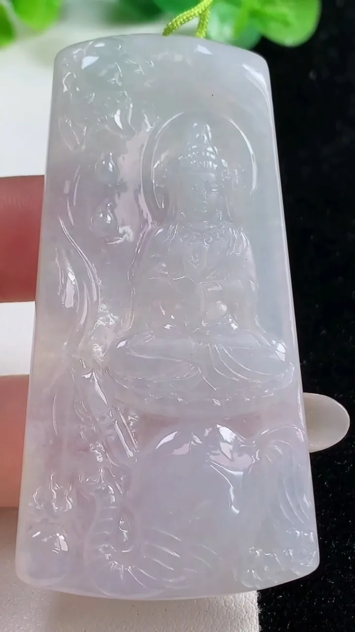 天然A货翡翠普贤菩萨吊坠，尺寸66.8-33.8-5，重量:26.77g
10月21日
