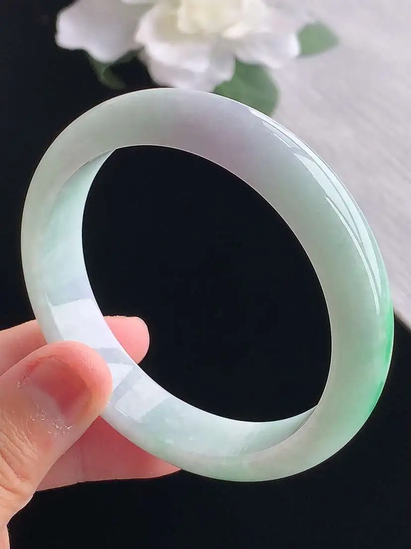 a货翡翠老坑冰种春带彩紫罗兰飘绿正装正圈手镯55-56圈口 尺寸55.8×12.6×7.3mm 重量