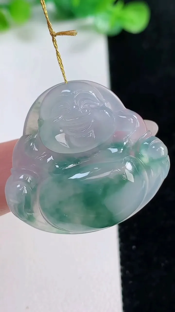 天然A货翡翠冰种飘花佛公吊坠，尺寸29.4-32.6-6，重量:8.97g
10月22日