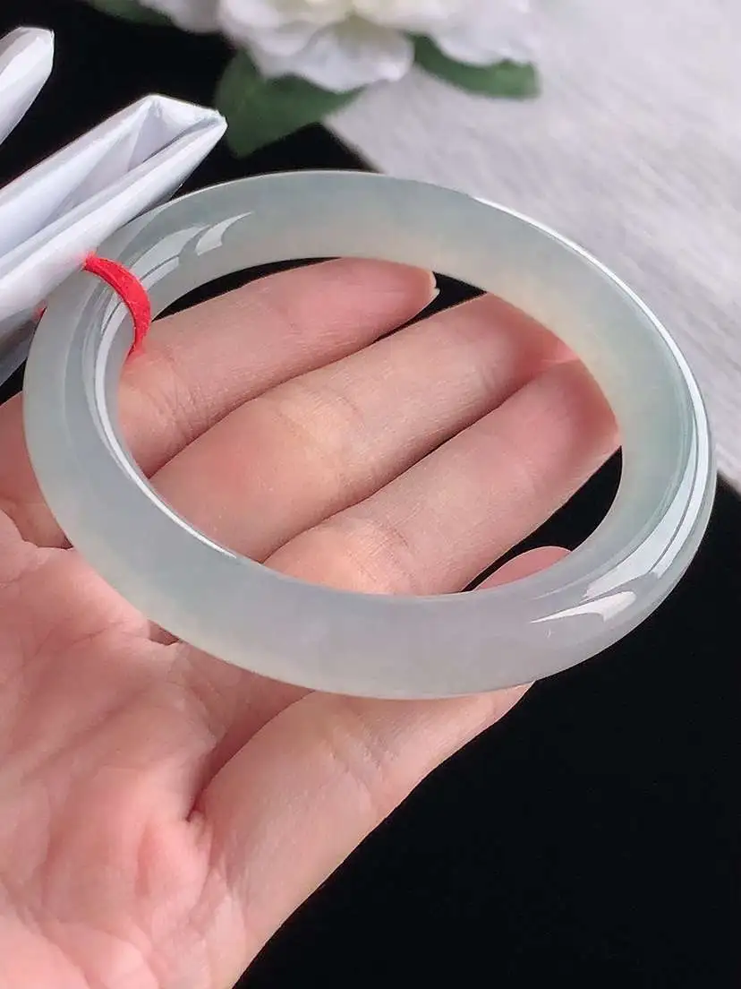 a货翡翠老坑冰种晴水圆条手镯55-56圈口 尺寸55×9.8mm  1022