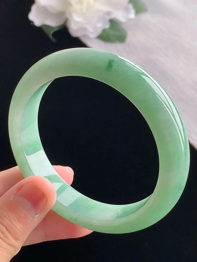 a货翡翠老坑冰种满绿正装正圈手镯56-57圈口  尺寸56.7×12.4×8mm 重量59.28g 