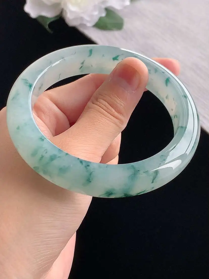 a货翡翠老坑冰种飘花厚装正装正圈手镯59-60大圈口 尺寸59.5×12.6×9.3mm 重量75.36g 1024