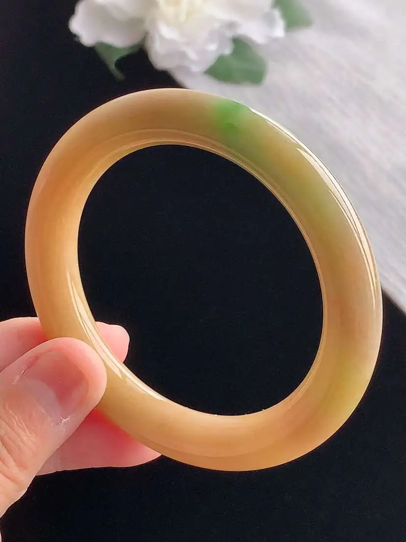a货翡翠老坑冰润黄加绿双彩圆条手镯53-54圈口  尺寸53.5×9mm 重量47.73g 1024