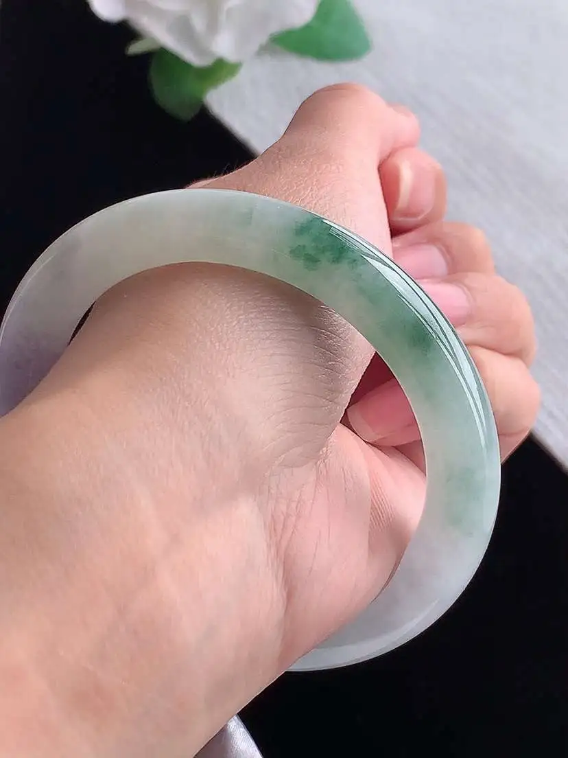 a货翡翠老坑冰种紫罗兰飘花圆条手镯56-57圈口  尺寸56.5×9.4mm  1025