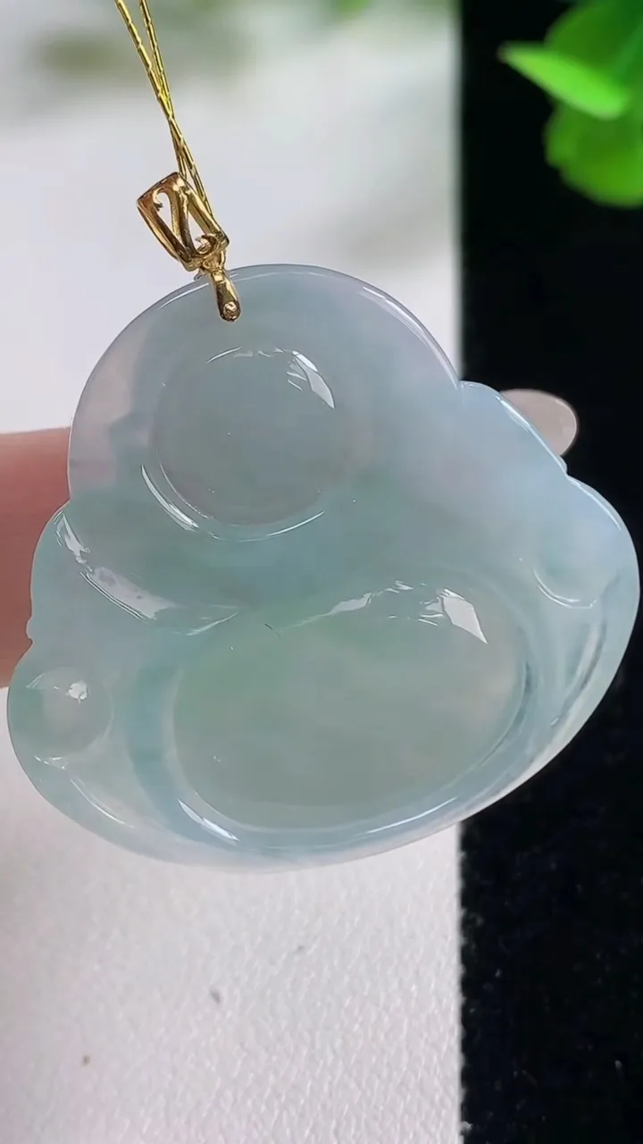 天然A货翡翠佛公吊坠，尺寸31.8-34.4-6，重量:10.79g
10月27日