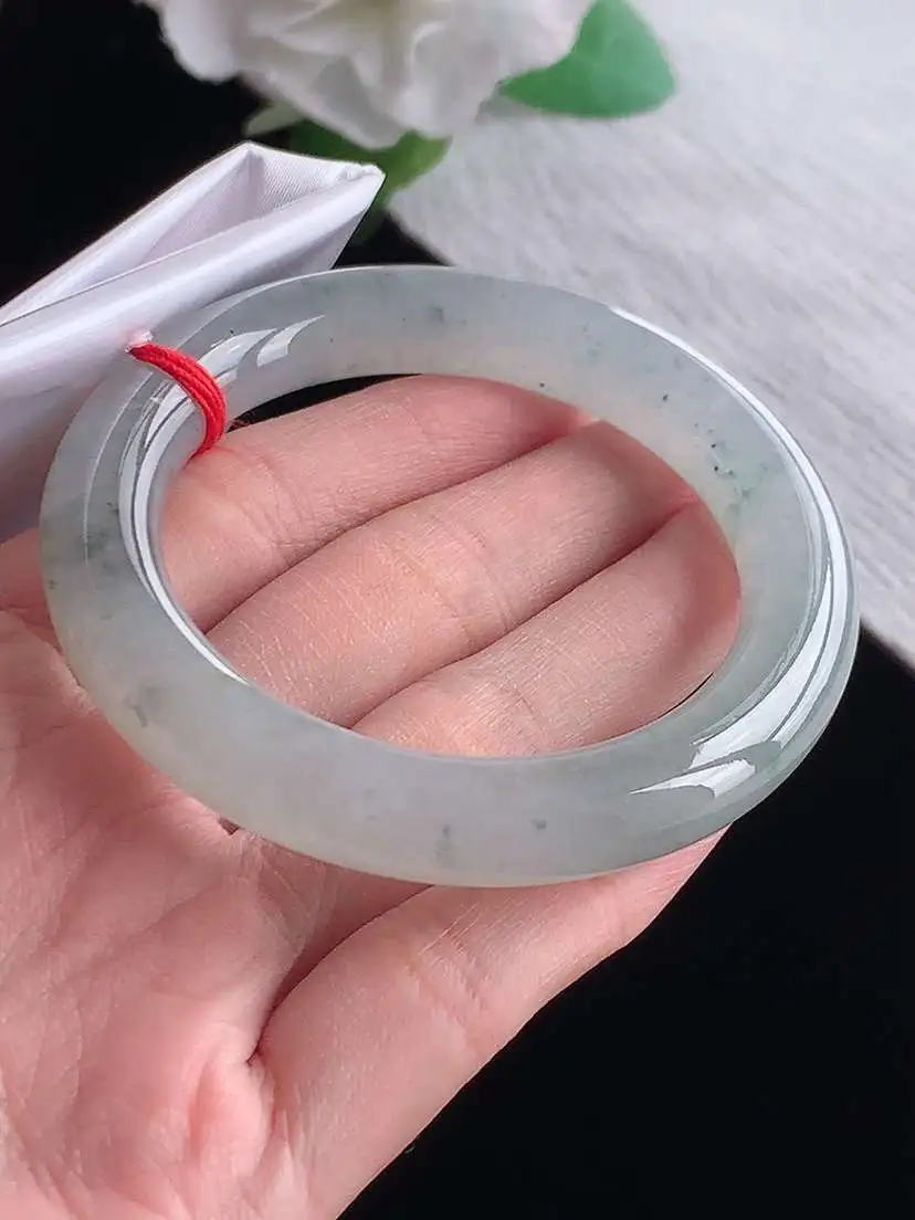 a货翡翠老坑冰种飘花圆条手镯50-51小圈口  尺寸50.8×10mm  1025