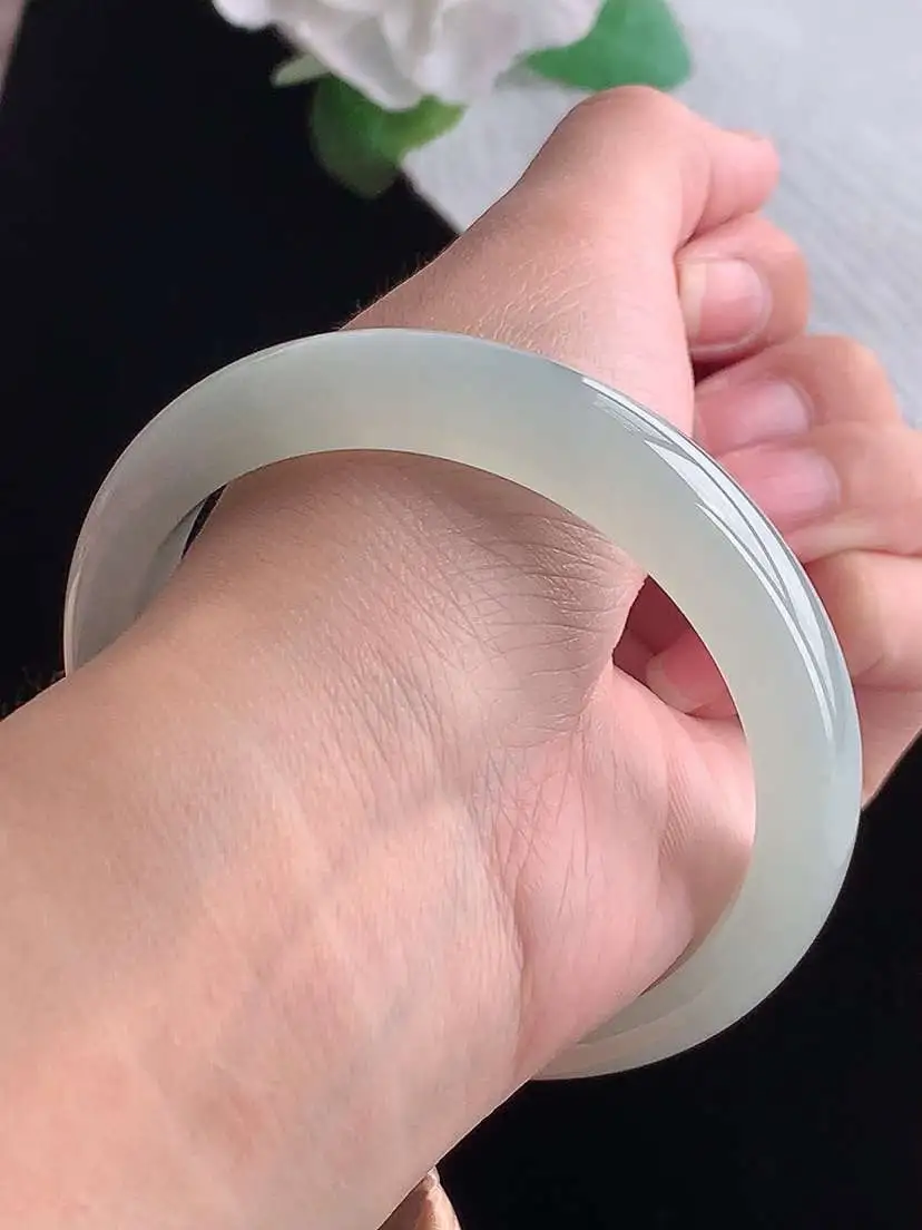 a货翡翠老坑冰种晴水正装正圈手镯59-60大圈口  尺寸59×12.5×8mm  1025