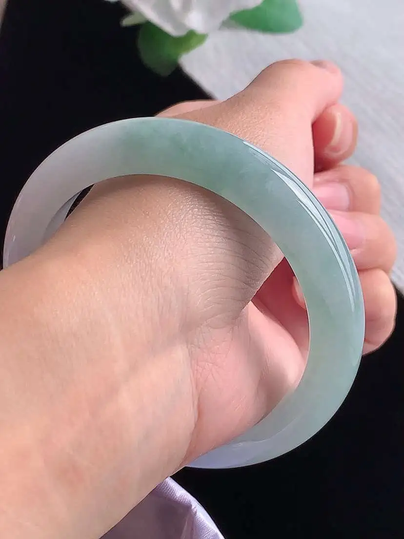 a货翡翠老坑冰种飘花正装正圈手镯58-59圈口 尺寸58.5×12.3×9mm  1025