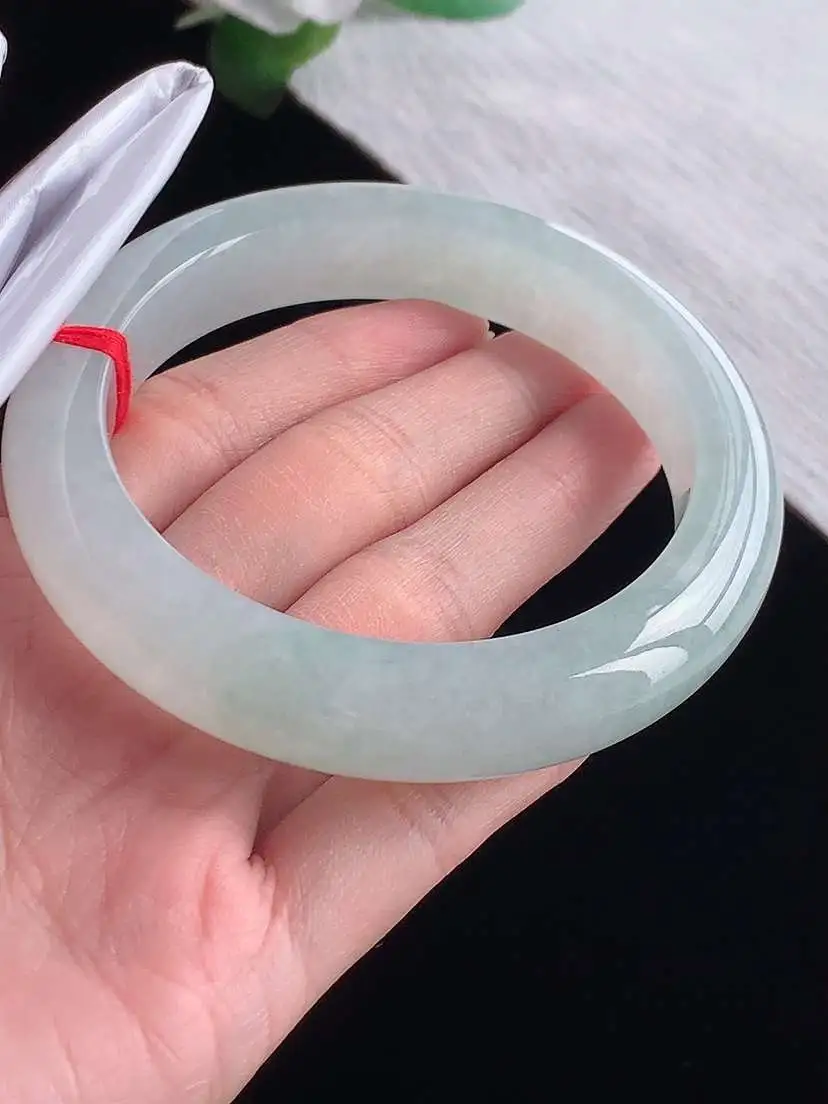 a货翡翠老坑冰种飘花厚装正装正圈手镯61-62大圈口 尺寸61×13×10.4mm  1025 A78