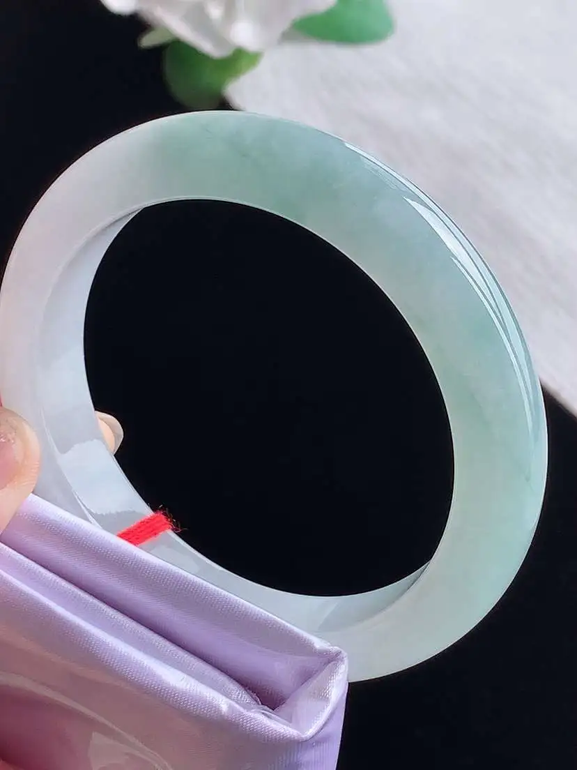 a货翡翠老坑冰种飘花正装正圈手镯58-59圈口 尺寸58.5×12.3×9mm  1025