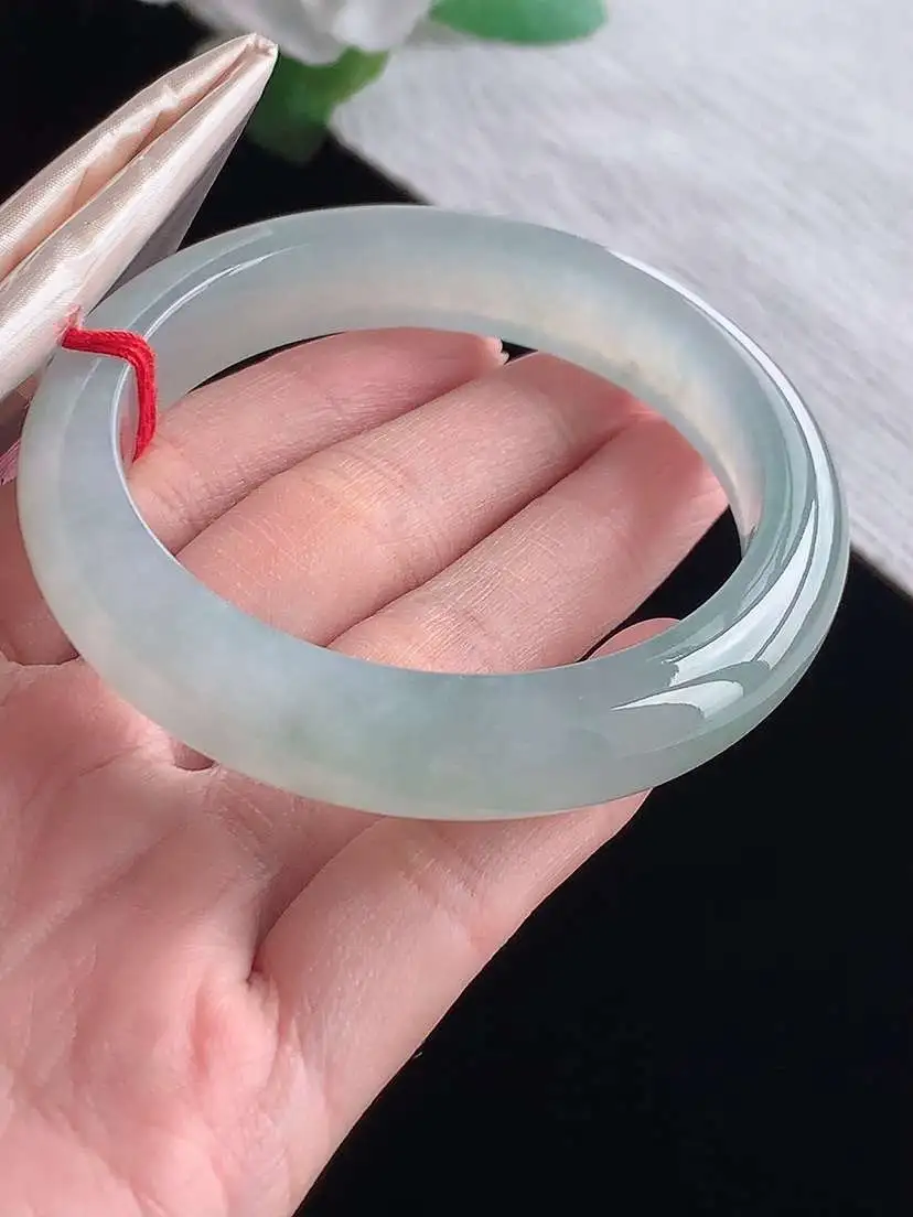 a货翡翠老坑冰种晴水正装正圈手镯54-55圈口  尺寸54.5×11.8×8.8mm  1025