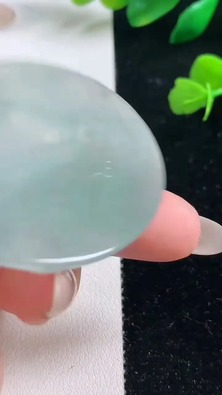 天然A货翡翠文殊菩萨吊坠，尺寸52.5-45-4.6，重:21.81g
10月28日