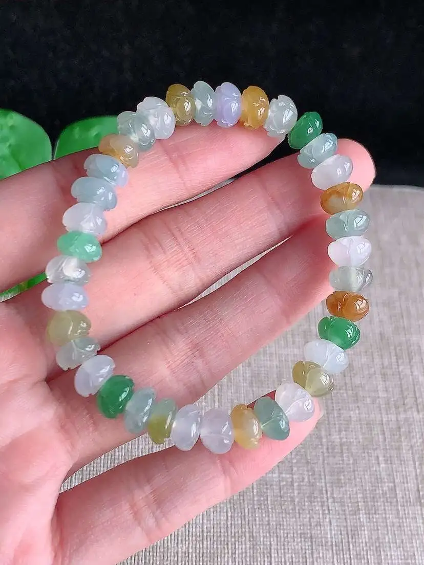 a货翡翠老坑冰种多彩莲蓬手串36颗  尺寸7×4.7mm 重量17.56g 1028