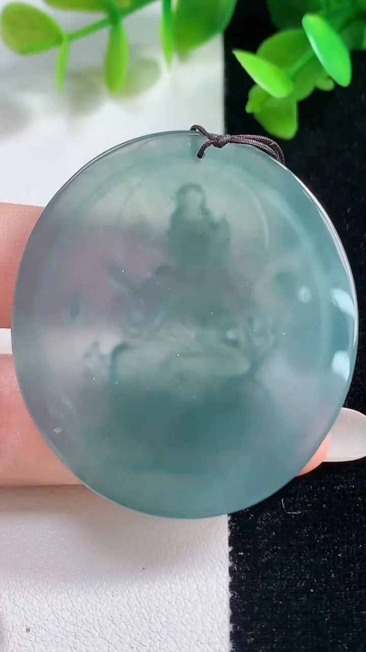 天然A货翡翠蓝水文殊菩萨吊坠，尺寸48.5-43-4.8，重量:19.48g
10月28日