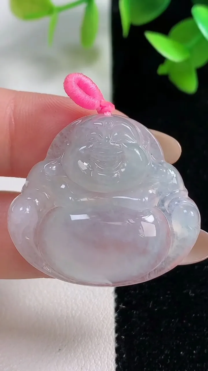 天然A货翡翠佛公吊坠，尺寸29.6-32.3-6.2，重量:8.98g
10月29日