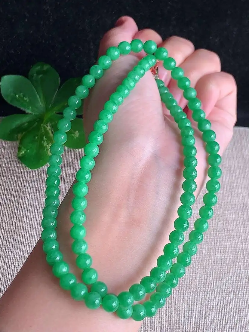 a货翡翠老坑冰种满绿圆珠项链毛衣链 101颗  尺寸5.8mm 重量40.00g 1028