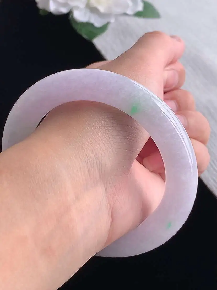 a货翡翠老坑冰种春带彩紫罗兰飘绿胖圆条手镯57-58圈口 尺寸57.8×12mm 重量84.43g 1028