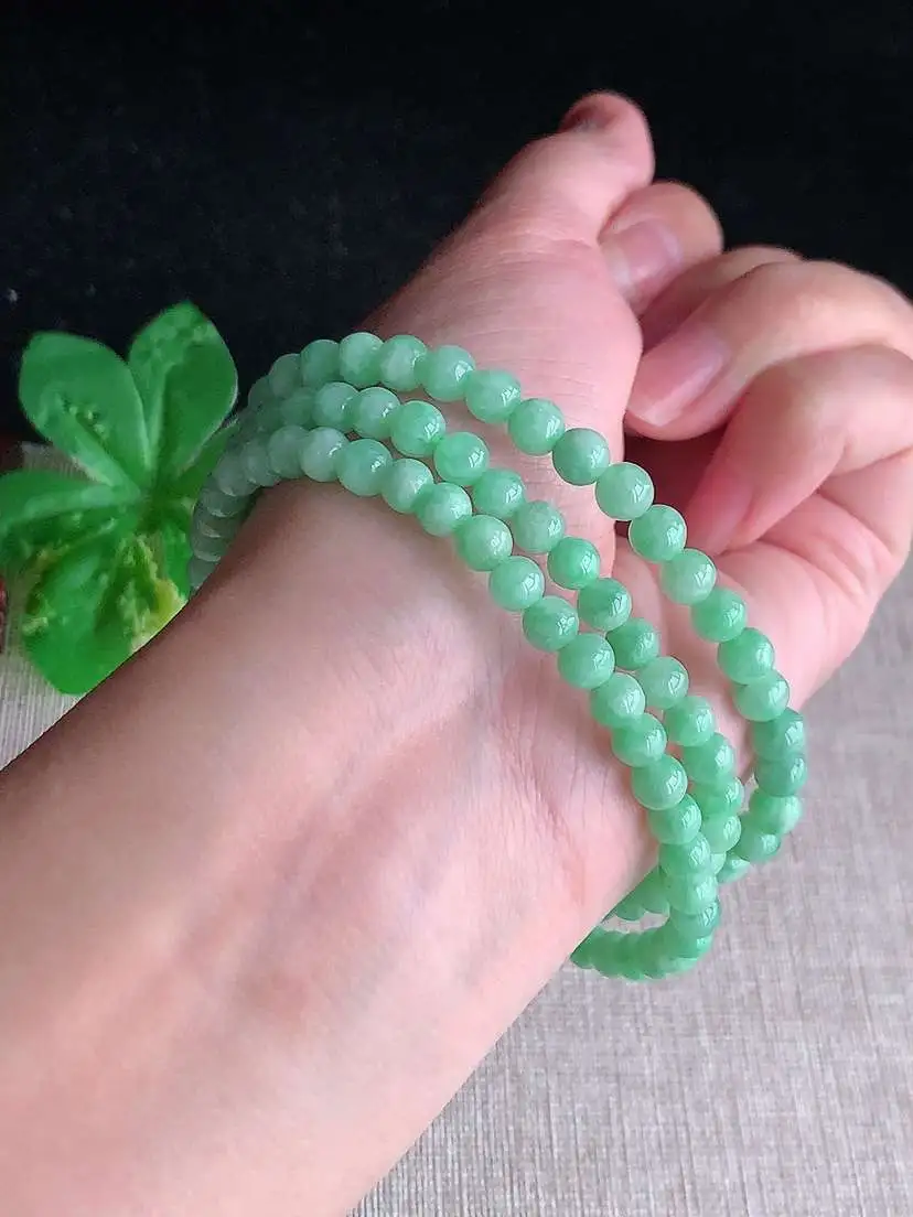 a货翡翠老坑冰种甜绿圆珠项链毛衣链116颗  尺寸5.3mm 重量31.38g 1029