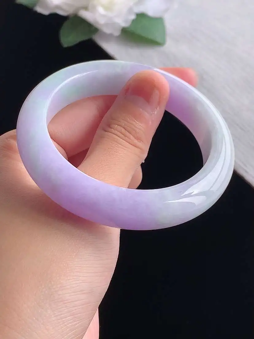 a货翡翠老坑冰种春带彩紫罗兰飘绿正装正圈手镯53-54圈口  尺寸53.8×12.2×8.8mm 重量61.66g 1029