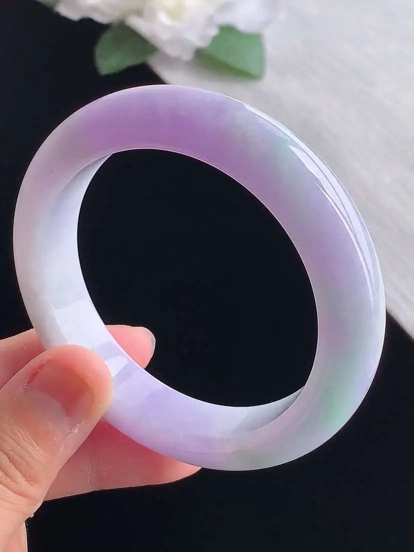 a货翡翠老坑冰种春带彩紫罗兰飘绿正装正圈手镯53-54圈口  尺寸53.8×12.2×8.8mm 重