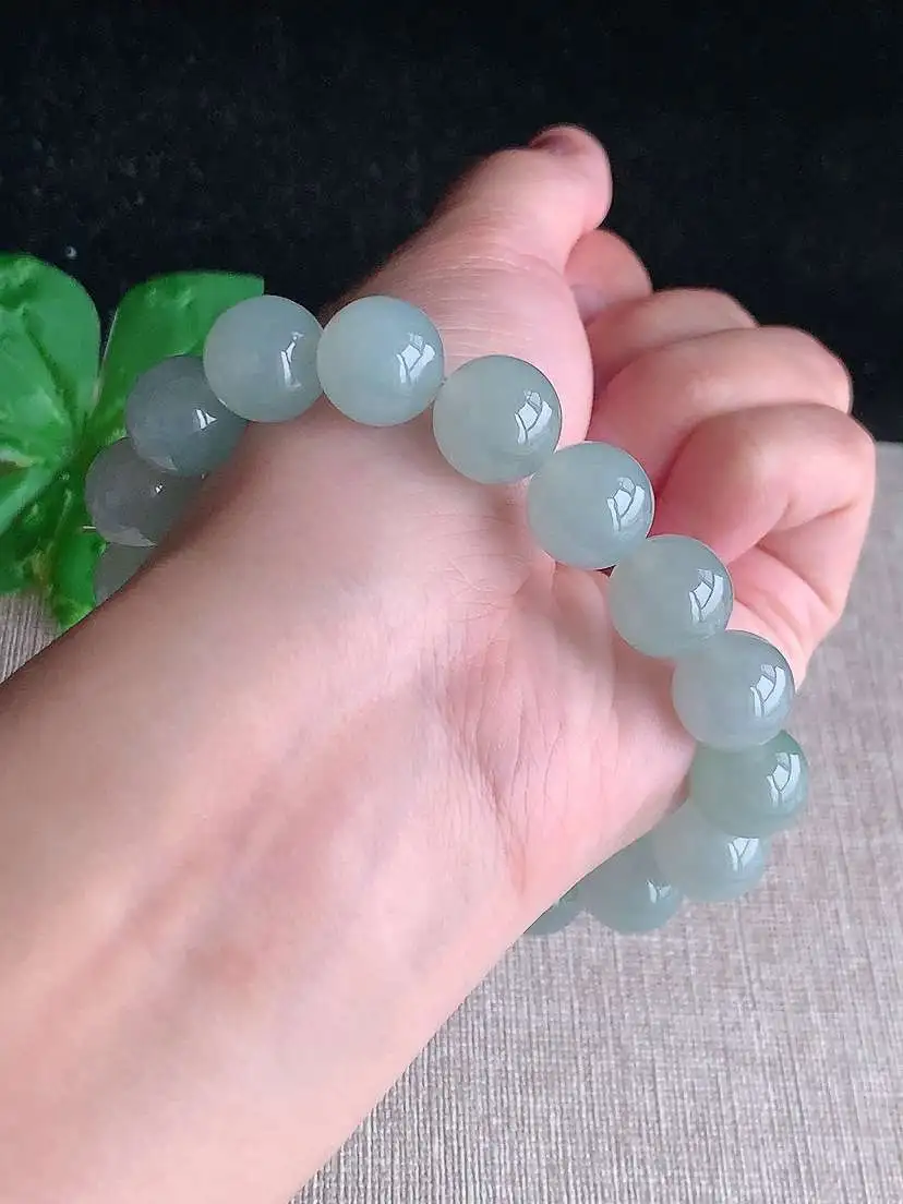 a货翡翠老坑冰种晴底圆珠佛珠手串17颗 尺寸12.2mm 重量54.35g 1029