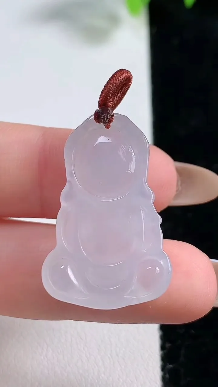 天然A货翡翠宝宝佛吊坠，尺寸30.2-19.4-5.8，重量:5.05g
10月30日