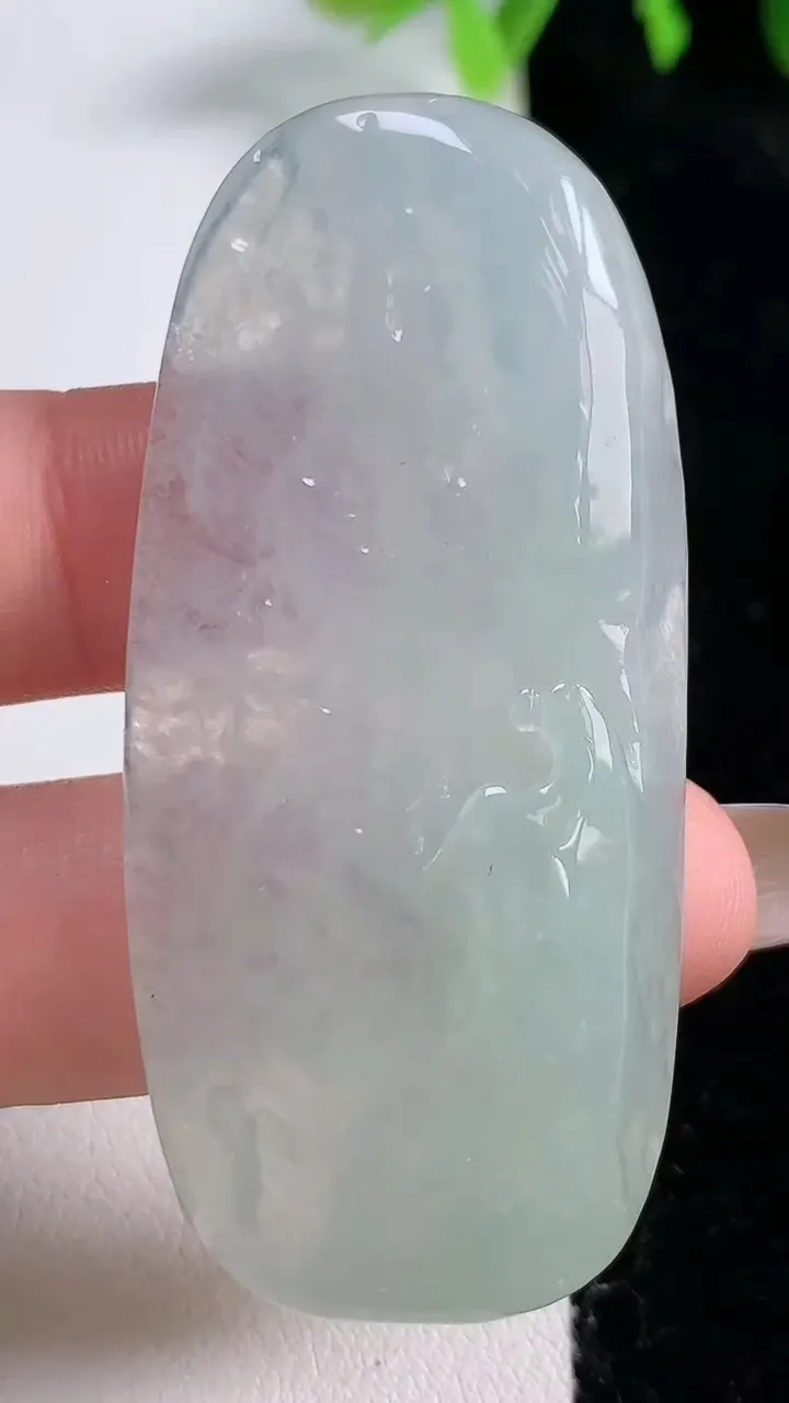 天然A货翡翠悟道吊坠，尺寸57.8-26.2-8，重量:24.21g
10月30日