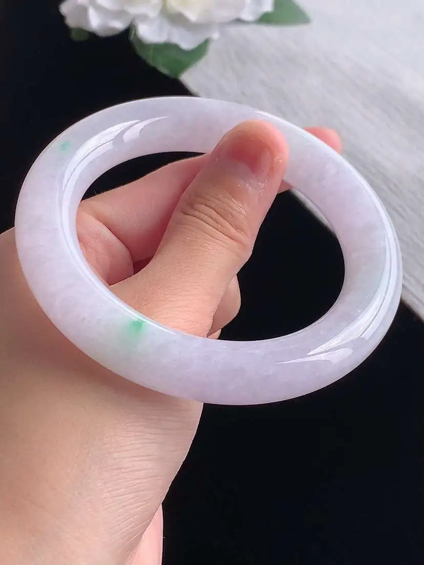 a货翡翠老坑冰种春带彩紫罗兰飘绿胖圆条手镯57-58圈口 尺寸57.8×12mm 重量84.43g 1028