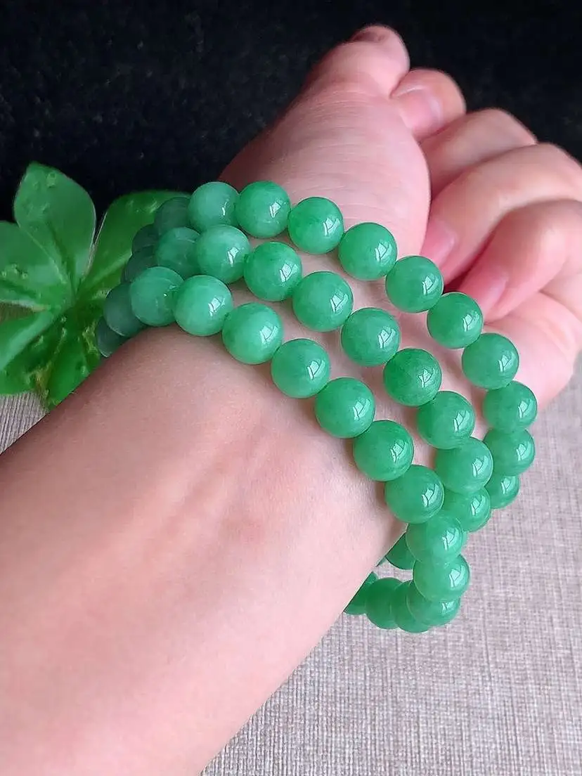 a货翡翠老坑冰种满绿圆珠项链毛衣链68颗  尺寸8.2mm 重量77.00g 1031