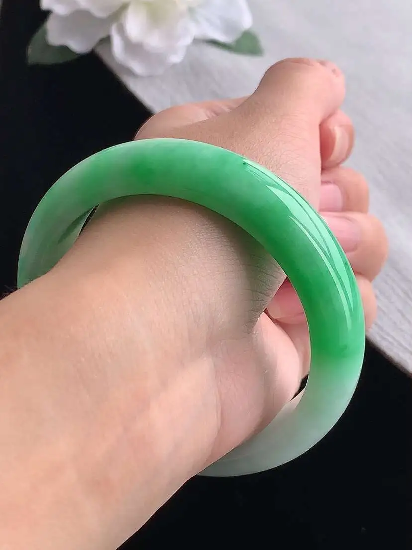 a货翡翠老坑冰种飘绿半山半水正装正圈手镯58-59圈口 尺寸58×14.8×8.6mm 重量71.18g 1030 A89