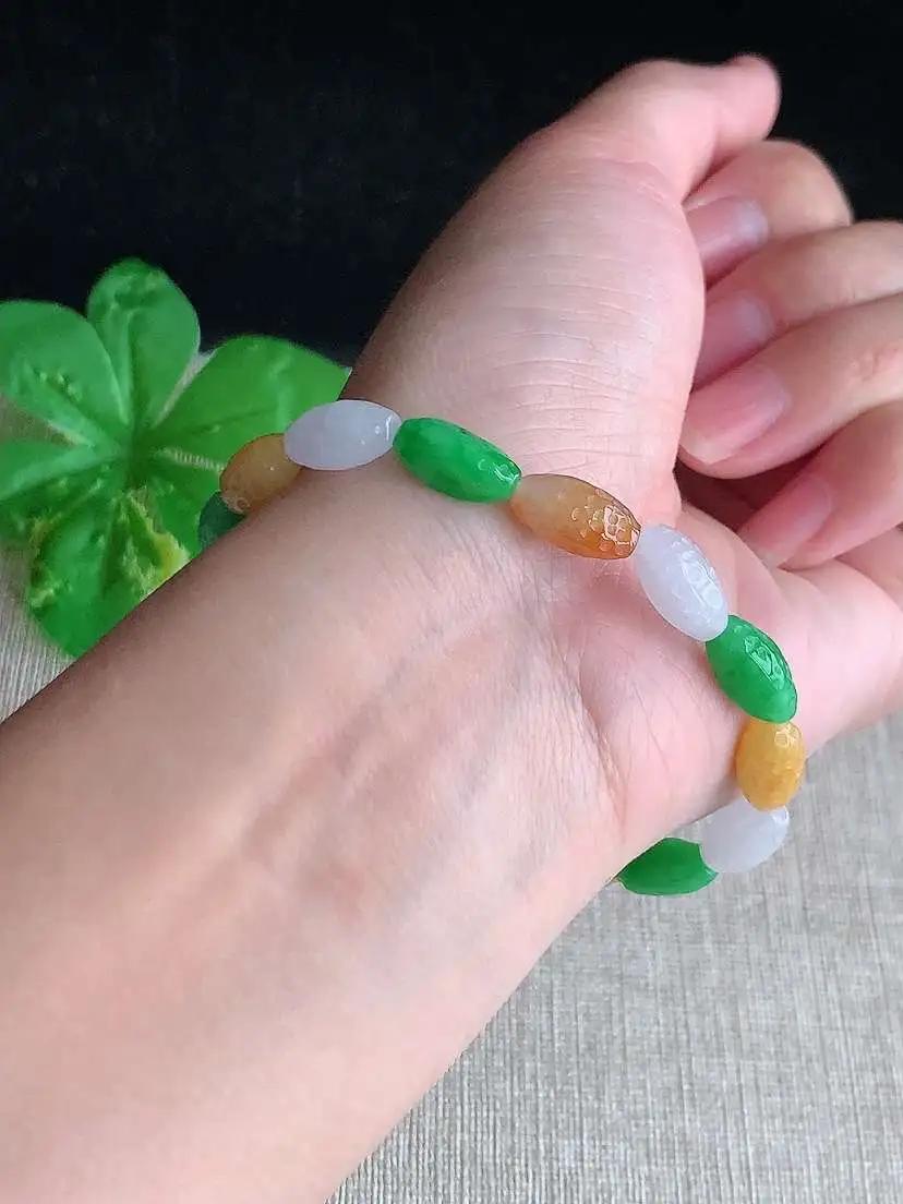 a货翡翠老坑冰种多彩路路通手串15颗  尺寸12×6.5mm 重量12.50g 1030