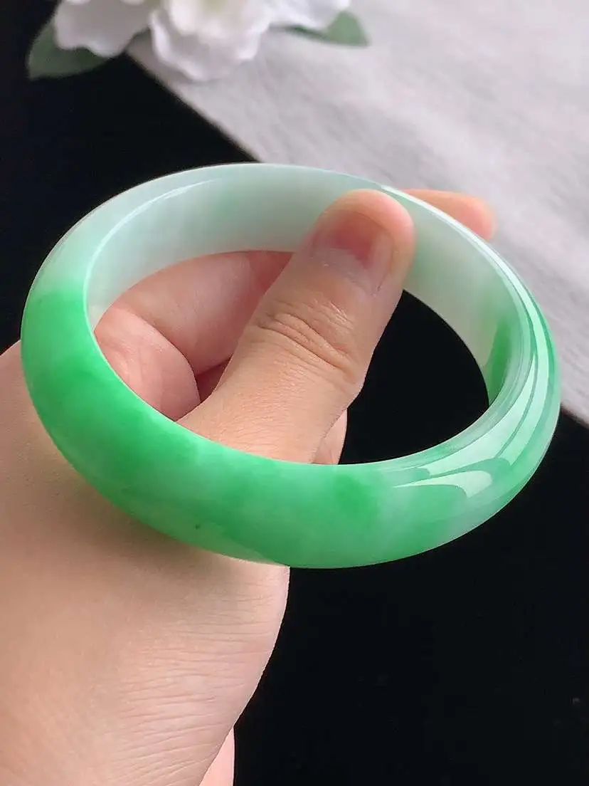 a货翡翠老坑冰种飘绿半山半水正装正圈手镯58-59圈口 尺寸58×14.8×8.6mm 重量71.18g 1030 A89