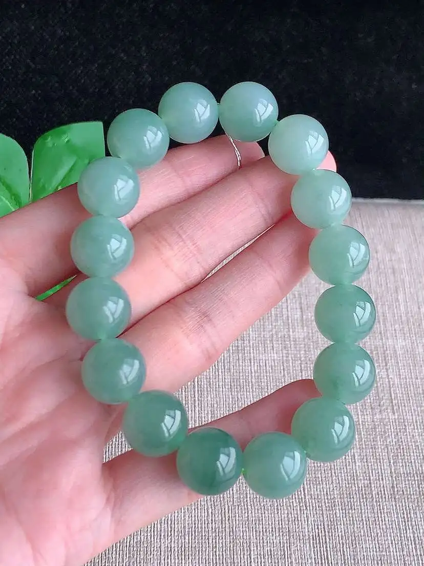 a货翡翠老坑冰种晴底圆珠佛珠手串16颗  尺寸12.6mm 重量60.00g 1031