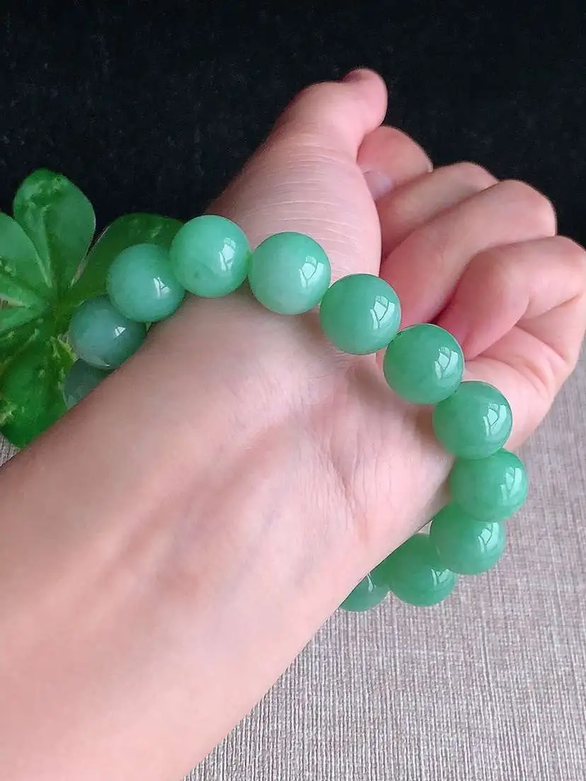 a货翡翠老坑冰种满绿圆珠佛珠手串16颗 尺寸12.3mm 重量54.00g 1030