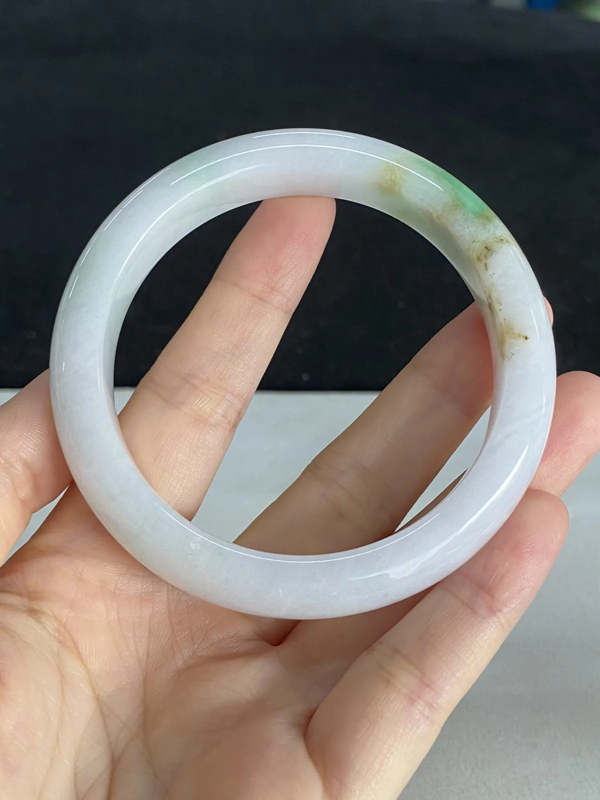 正圈57圈口，翡翠手镯