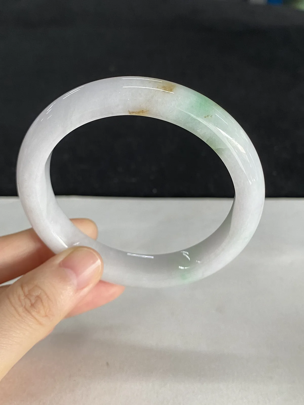 正圈57圈口，翡翠手镯