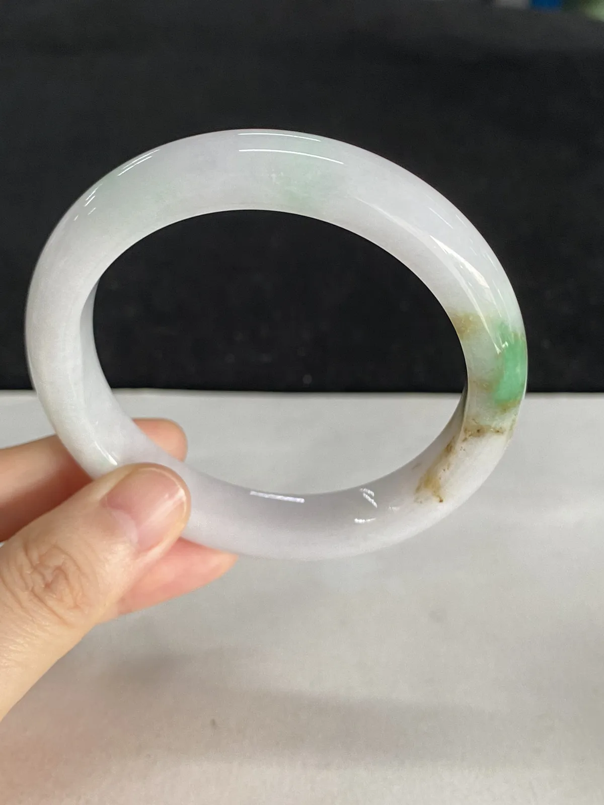 正圈57圈口，翡翠手镯